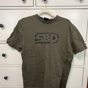 SBD Men's Green Short Sleeve Tee